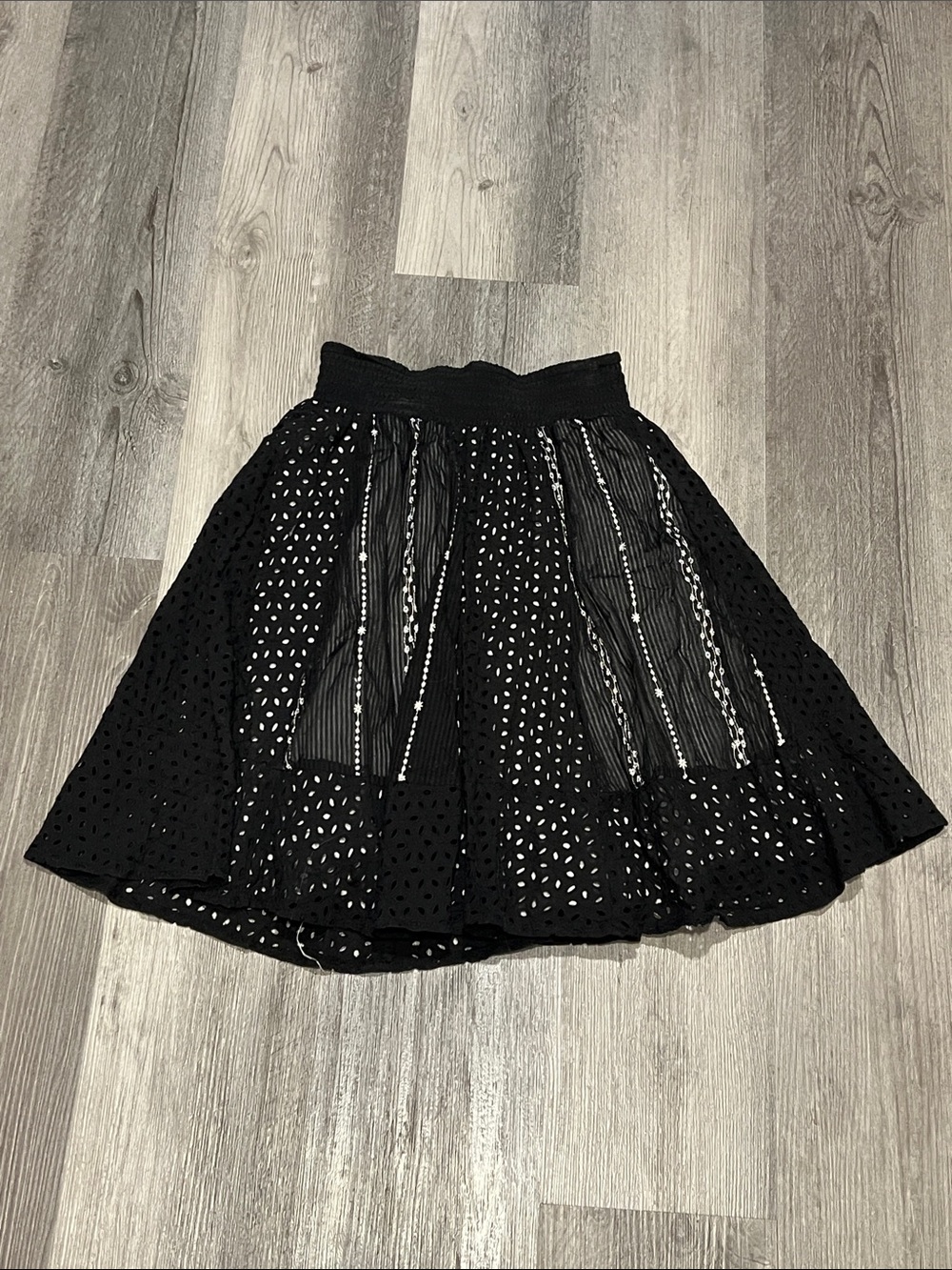 Joe Bennasset Black and White Eyelet A-Line Skirt, size M